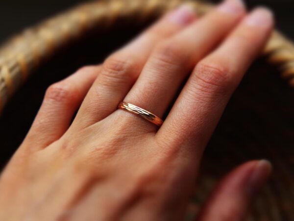 il_fullxfull.7067321372_9pxz.jpg Gold-Plated Wedding Band
