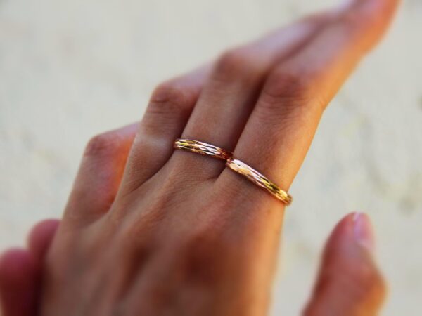 il_fullxfull.7115265739_pd1p.jpg Gold-Plated Wedding Band